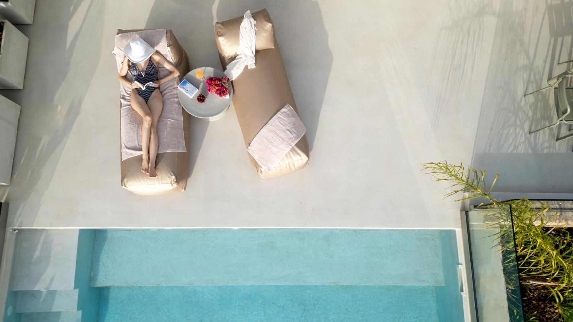 Morea Club West House Private Heated Pool Villa