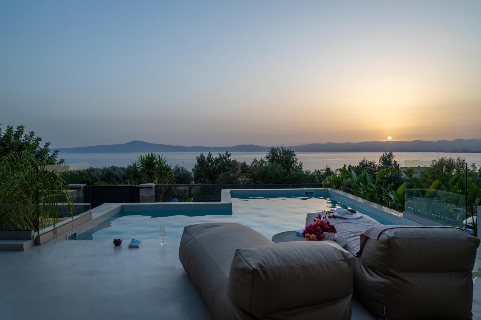 Villa Morea Club West House Private Heated Pool *